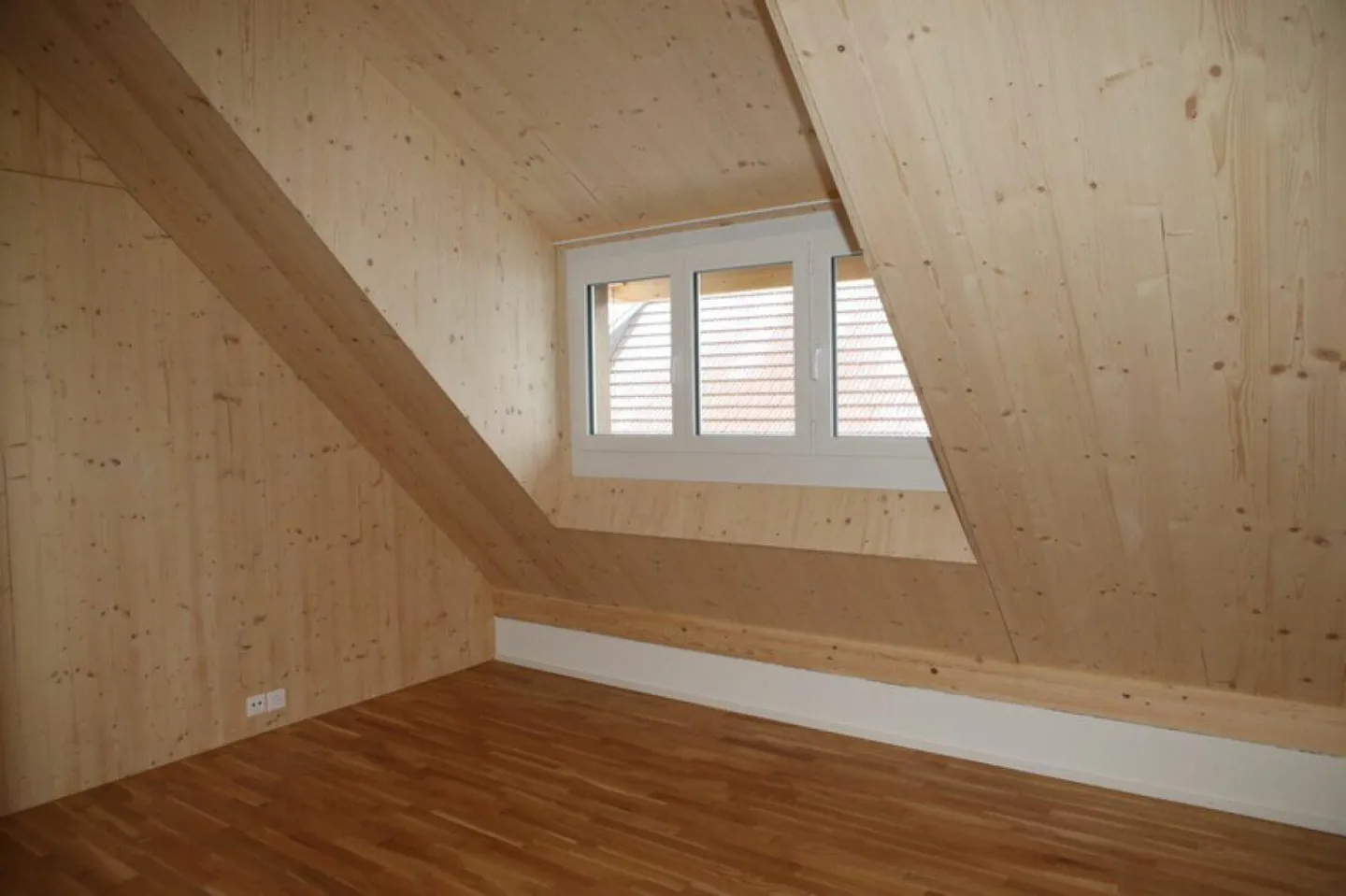 Spacious and Cozy Maisonette Apartment in Rural Idyl - Photo 10 of 20