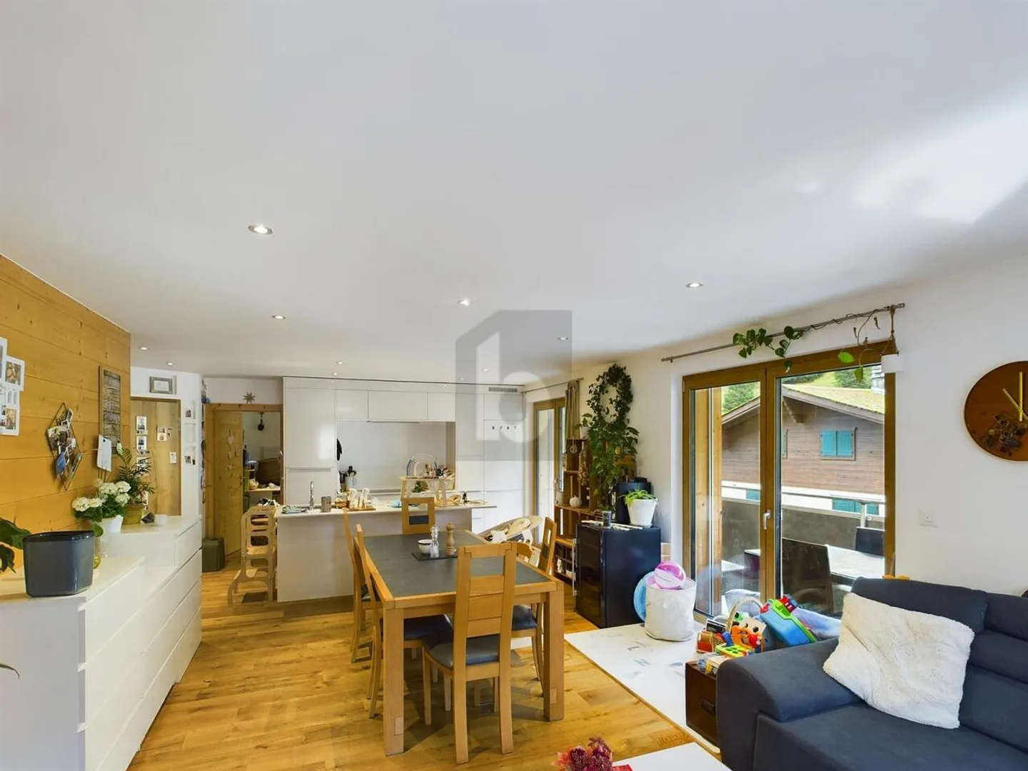 IN PRIMARY RESIDENCE, WITH LARGE BALCONY - Photo 1 of 5