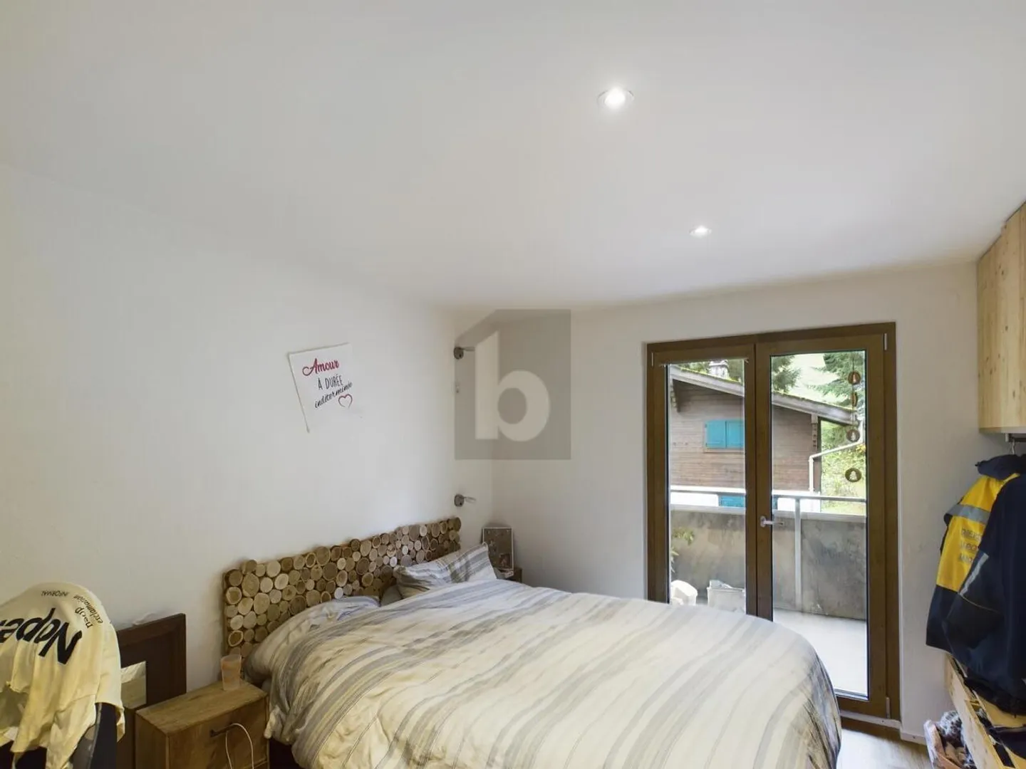 IN PRIMARY RESIDENCE, WITH LARGE BALCONY - Photo 2 of 5