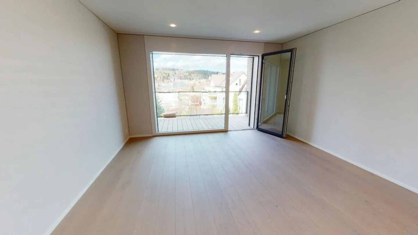 Modern Single Apartment - Photo 4 of 9