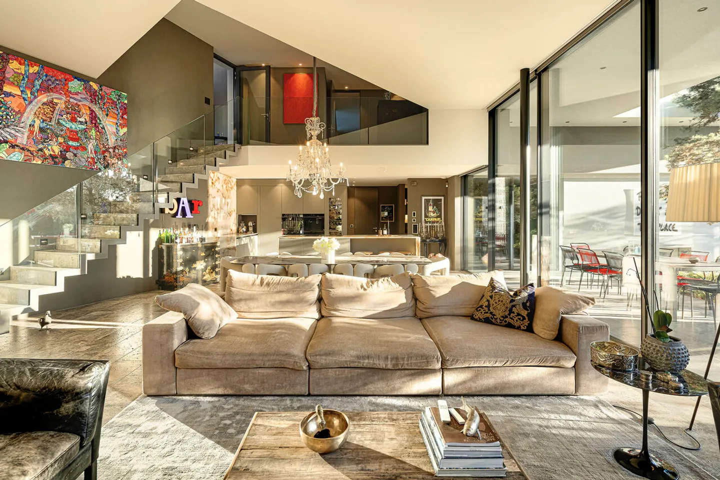 Le jardin intérieur - Une maison en pierre, lumière et eau. - Photo 2 sur 13