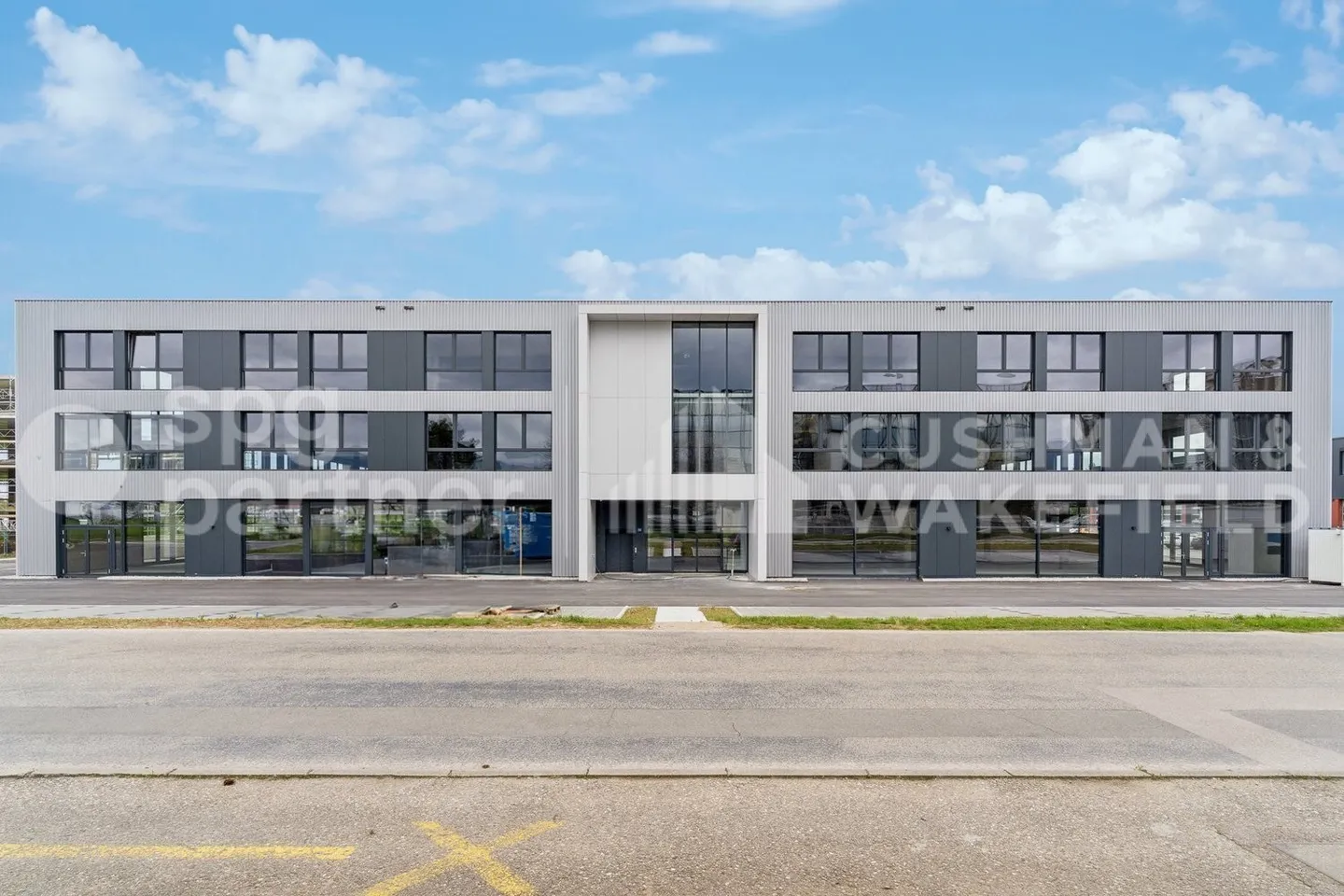 Bureaux SPARK et installations industrielles flexibles et modulaires - Photo 1 sur 9