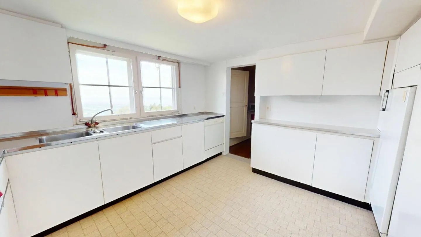 Casa bifamiliare con vista lago e giardino da sogno - Foto 6 di 12