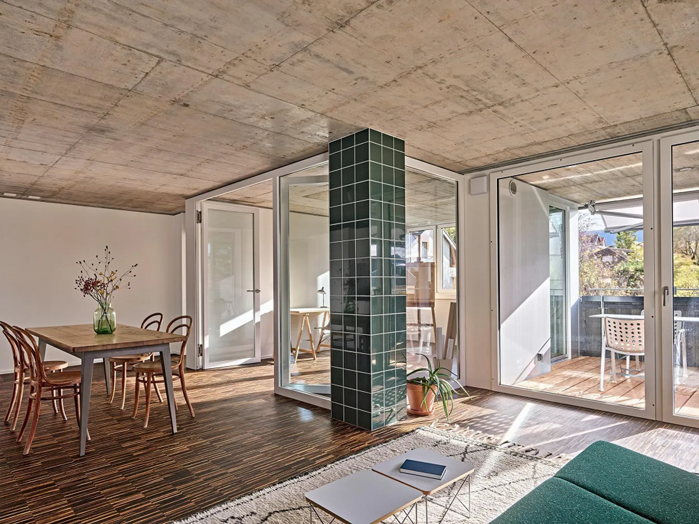 Therwil - 3.5-room apartment including winter garden - Photo 2 of 7