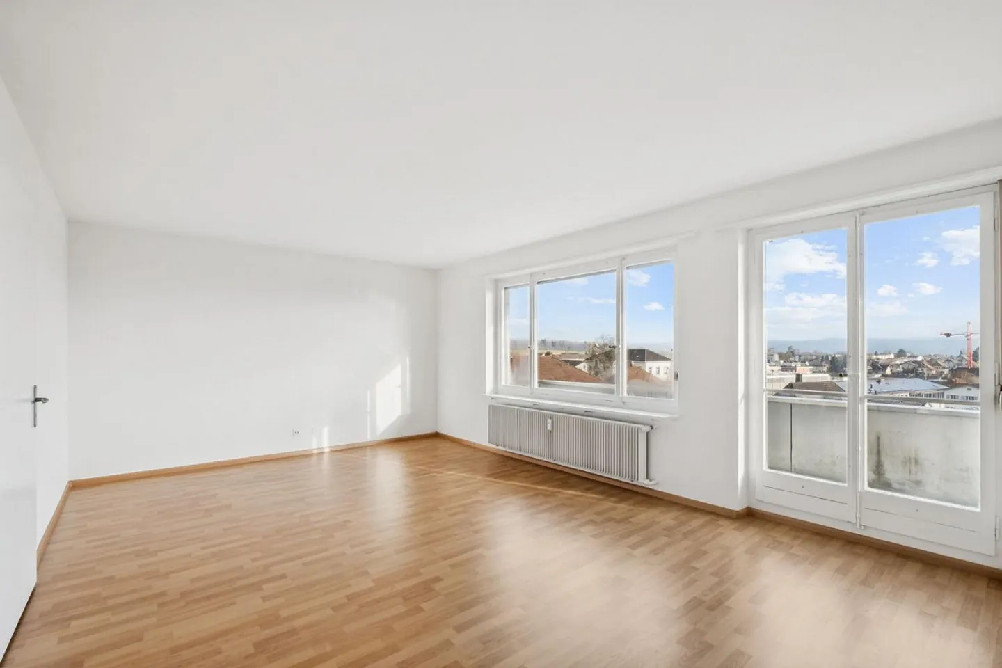 Emménagez maintenant - appartement fraîchement rénové - calme, vert et central - Photo 1 sur 10