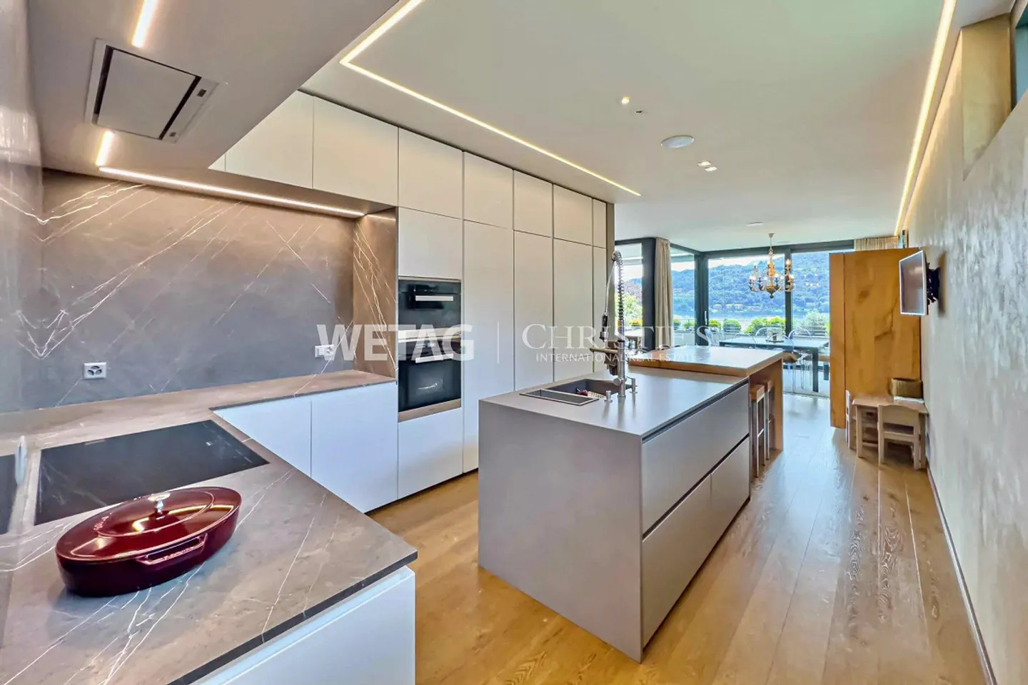 Lugano-Morcote : Villa moderne avec piscine, vue sur le lac et espace spa à vendre - Photo 4 sur 13