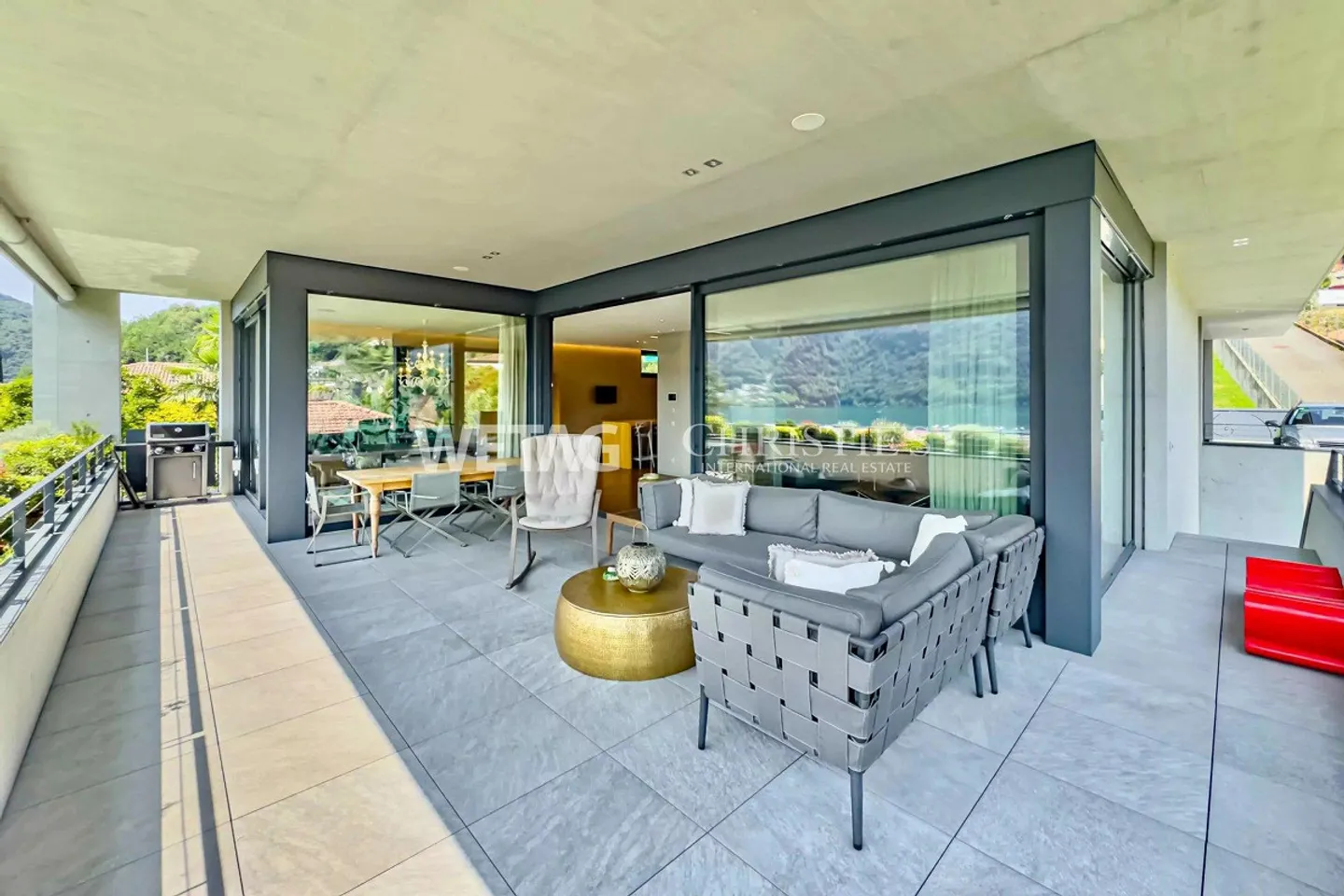 Lugano-Morcote : Villa moderne avec piscine, vue sur le lac et espace spa à vendre - Photo 11 sur 13