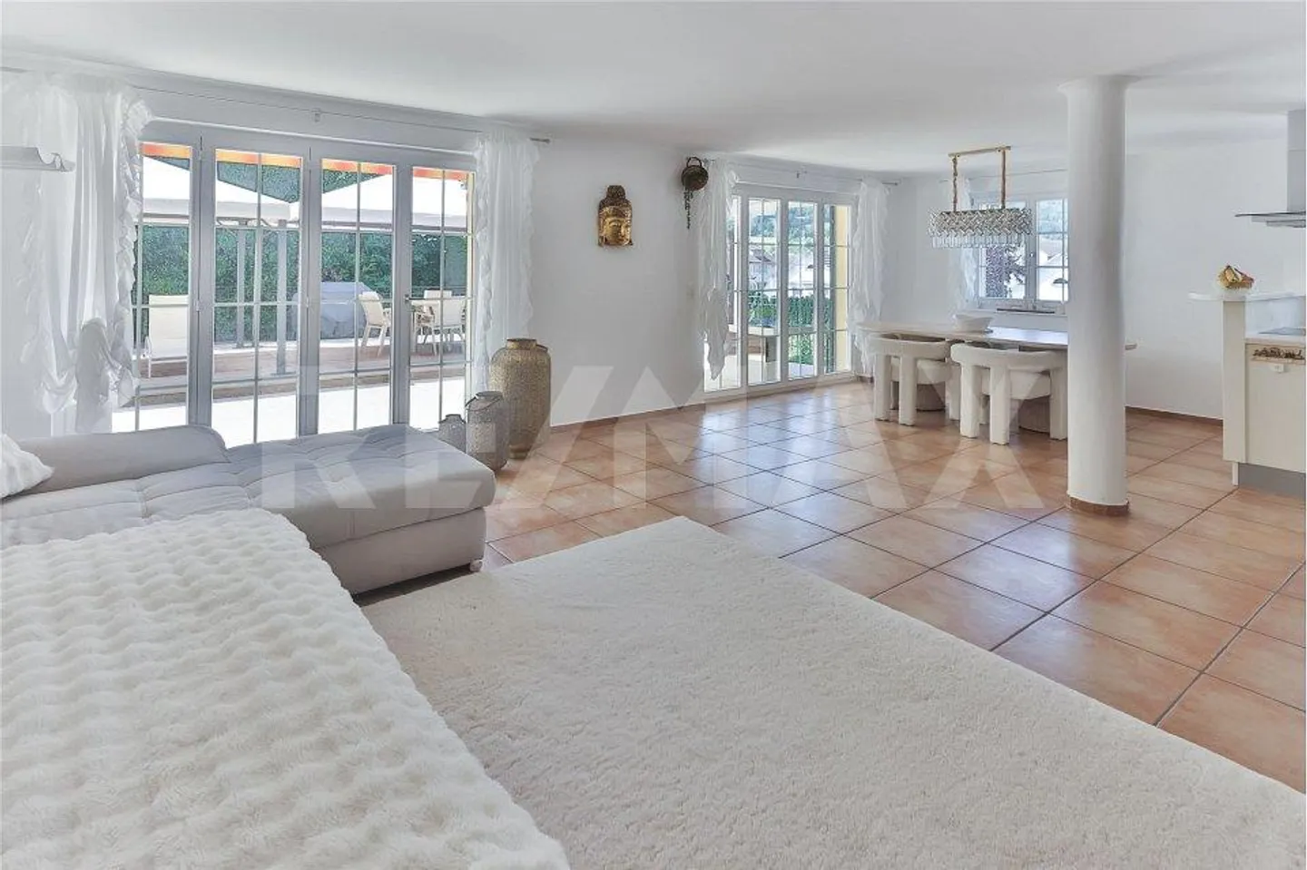 Maison individuelle de 5,5 pièces à 8422 Pfungen - seulement 8 minutes de Winterthur - Photo 7 sur 13