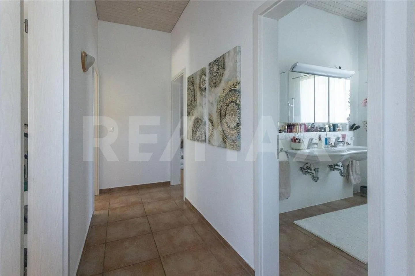 Maison individuelle de 5,5 pièces à 8422 Pfungen - seulement 8 minutes de Winterthur - Photo 10 sur 13