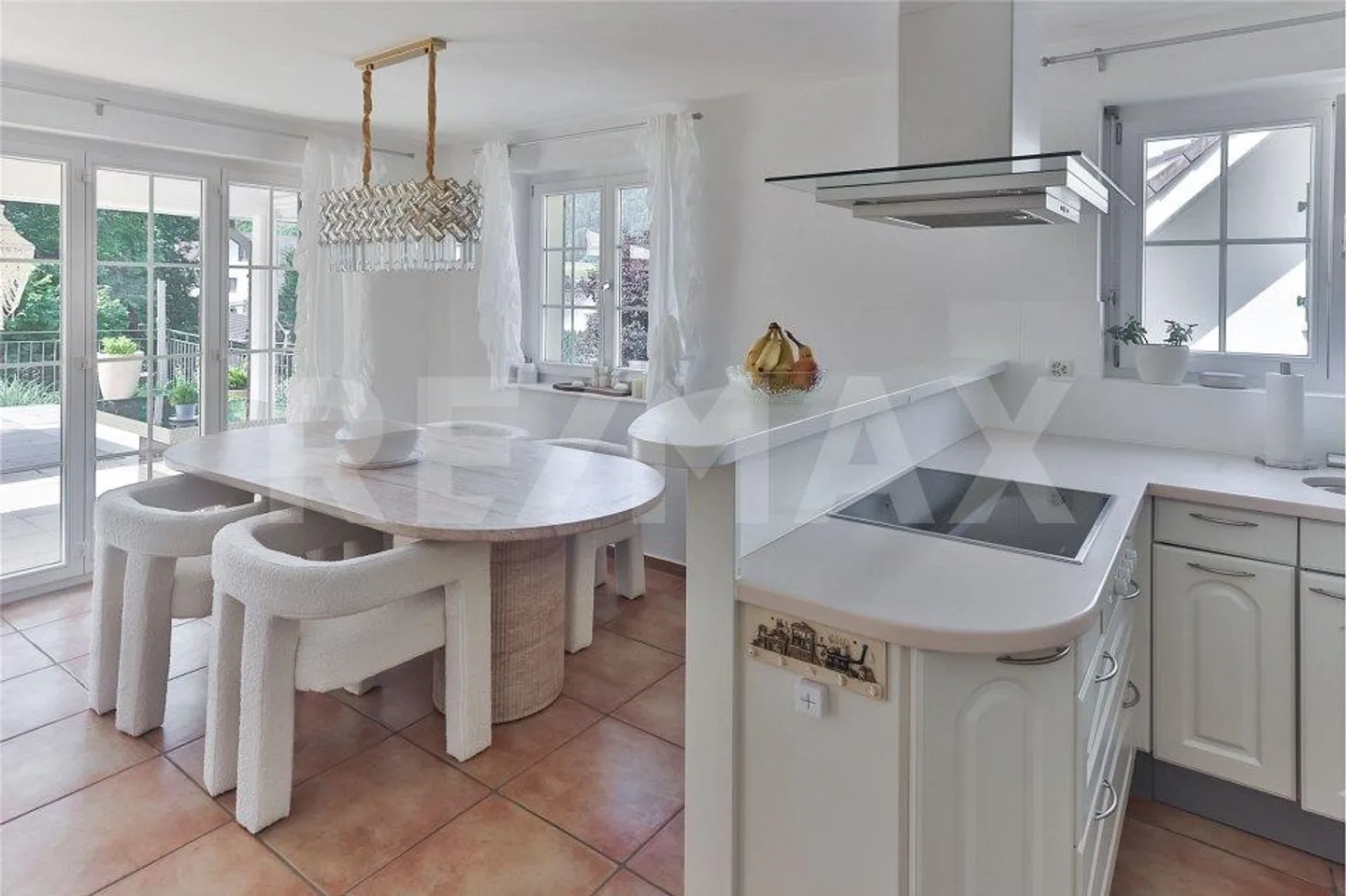 Maison individuelle de 5,5 pièces à 8422 Pfungen - seulement 8 minutes de Winterthur - Photo 8 sur 13