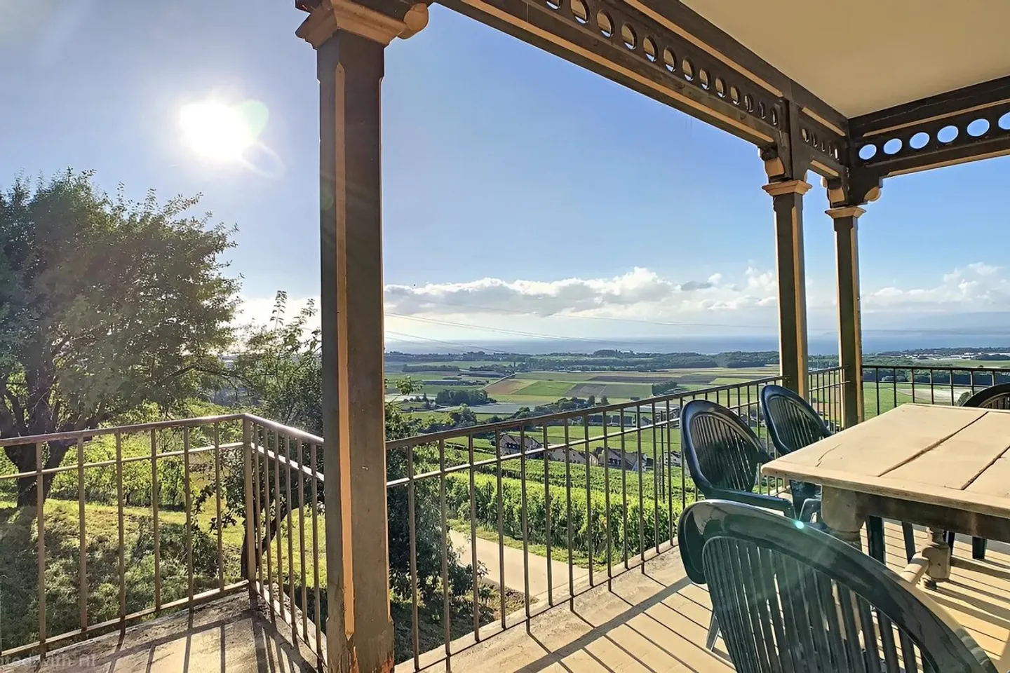 Domaine viticole avec vue lac - Photo 1 sur 9