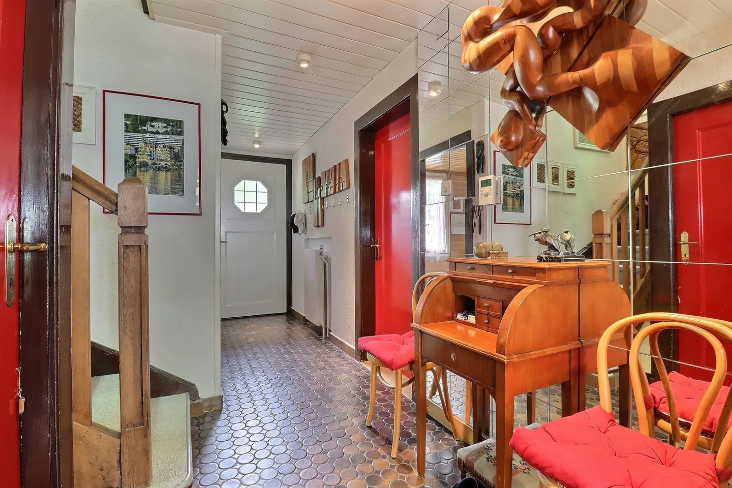 Chalet with great potential in Villeneuve - Photo 16 of 28