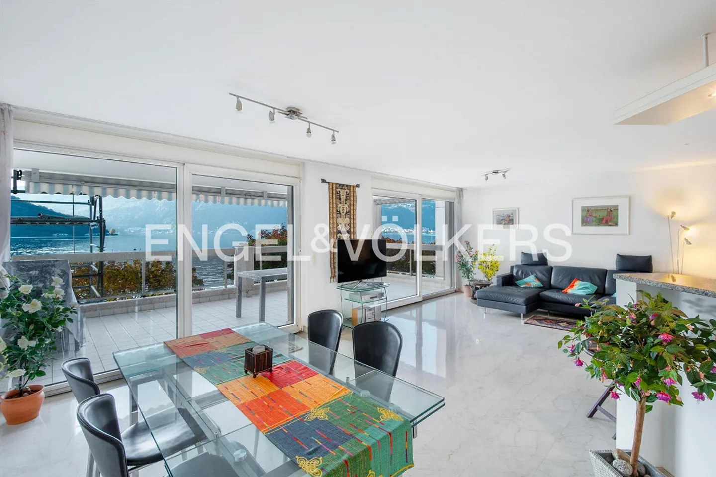 Geräumige Wohnung direkt am See - Photo 3 sur 12