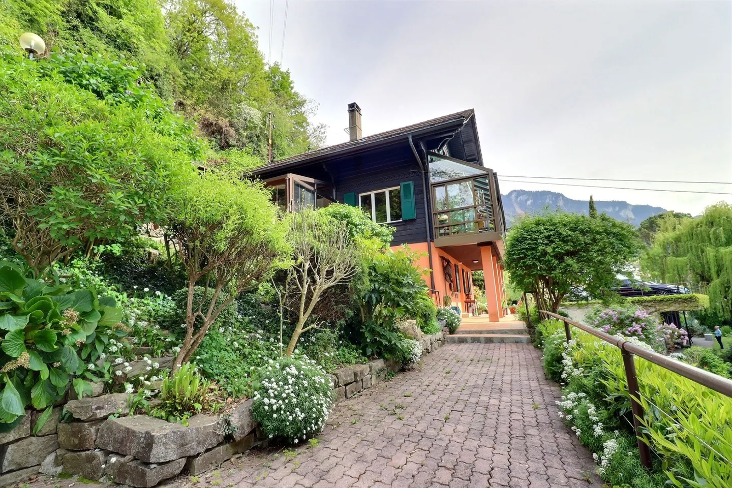 Chalet with great potential in Villeneuve - Photo 23 of 28