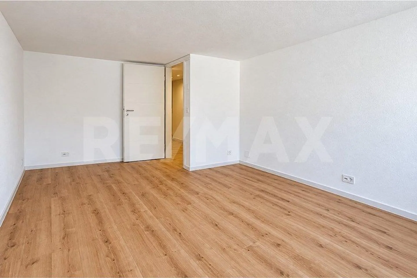 Appartement 2.5 pièces à Gelterkinden - Photo 2 sur 8