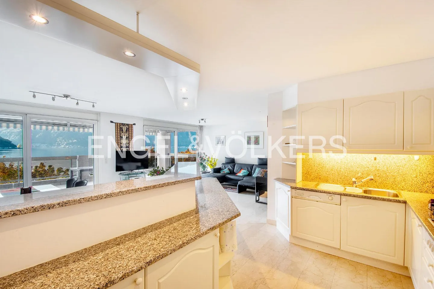 Geräumige Wohnung direkt am See - Photo 6 sur 12