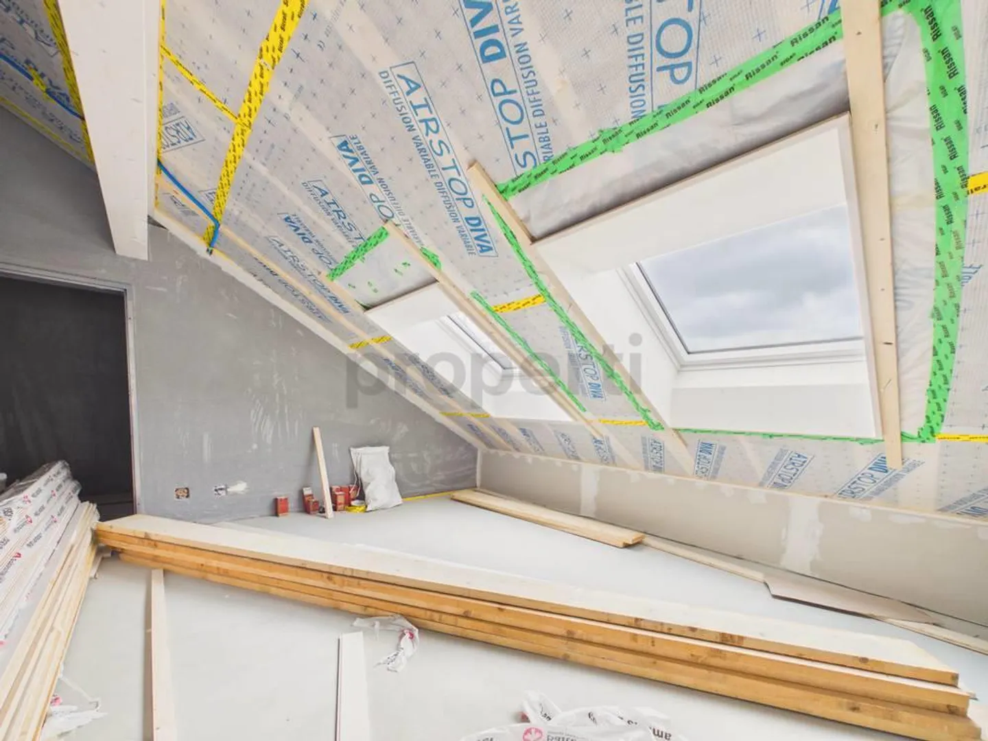 Première occupation appartement penthouse 3.5 pièces avec ascenseur et parking, Freienstein... - Photo 7 sur 9