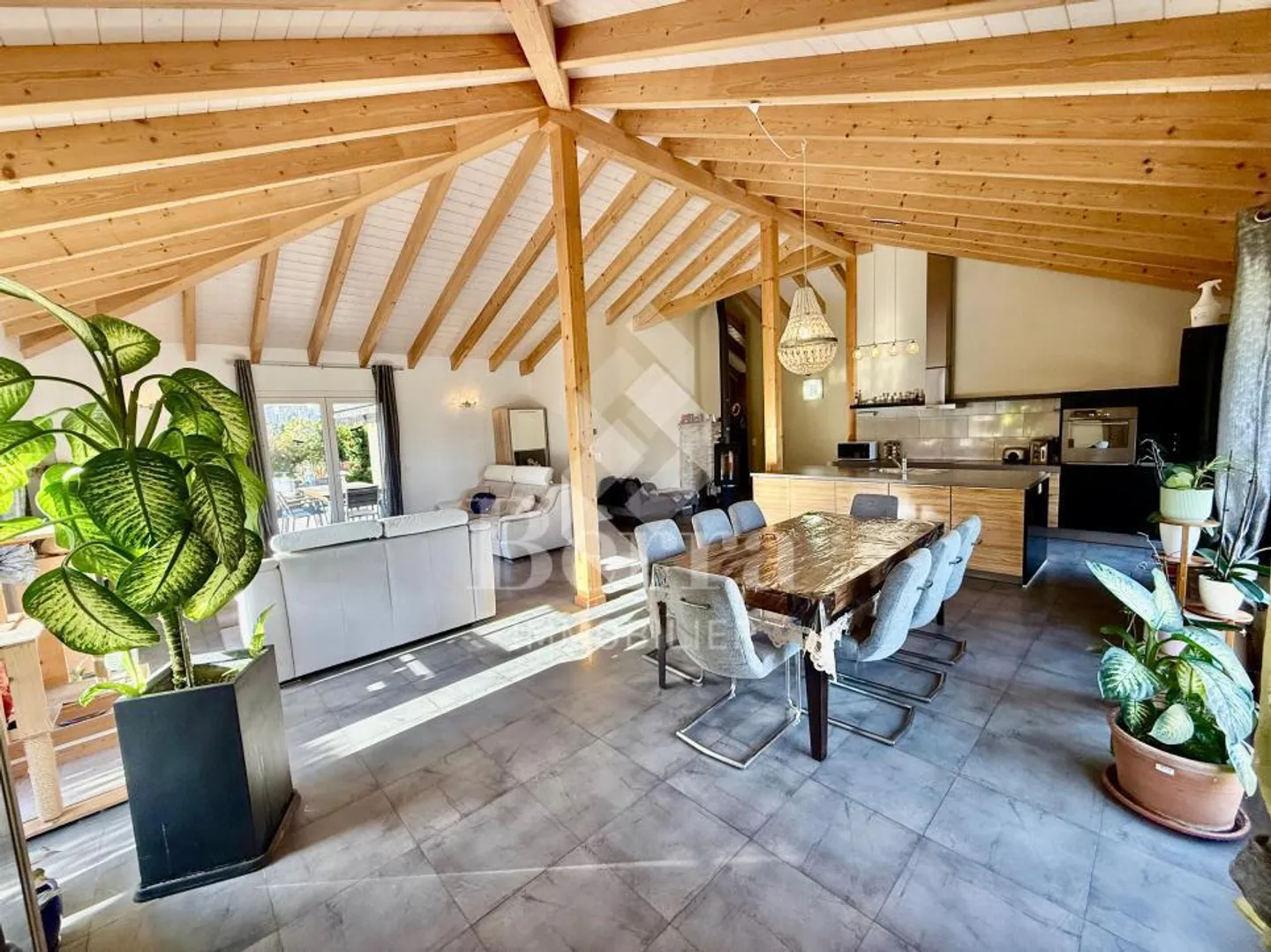 Villa individuelle plain-pied charmante et chaleureuse - Photo 3 sur 13