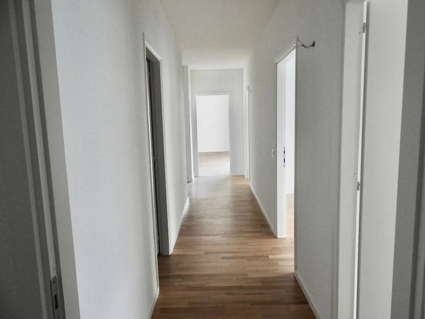 For rent: lovely and renovated apartment in Morbio - Photo 5 of 10