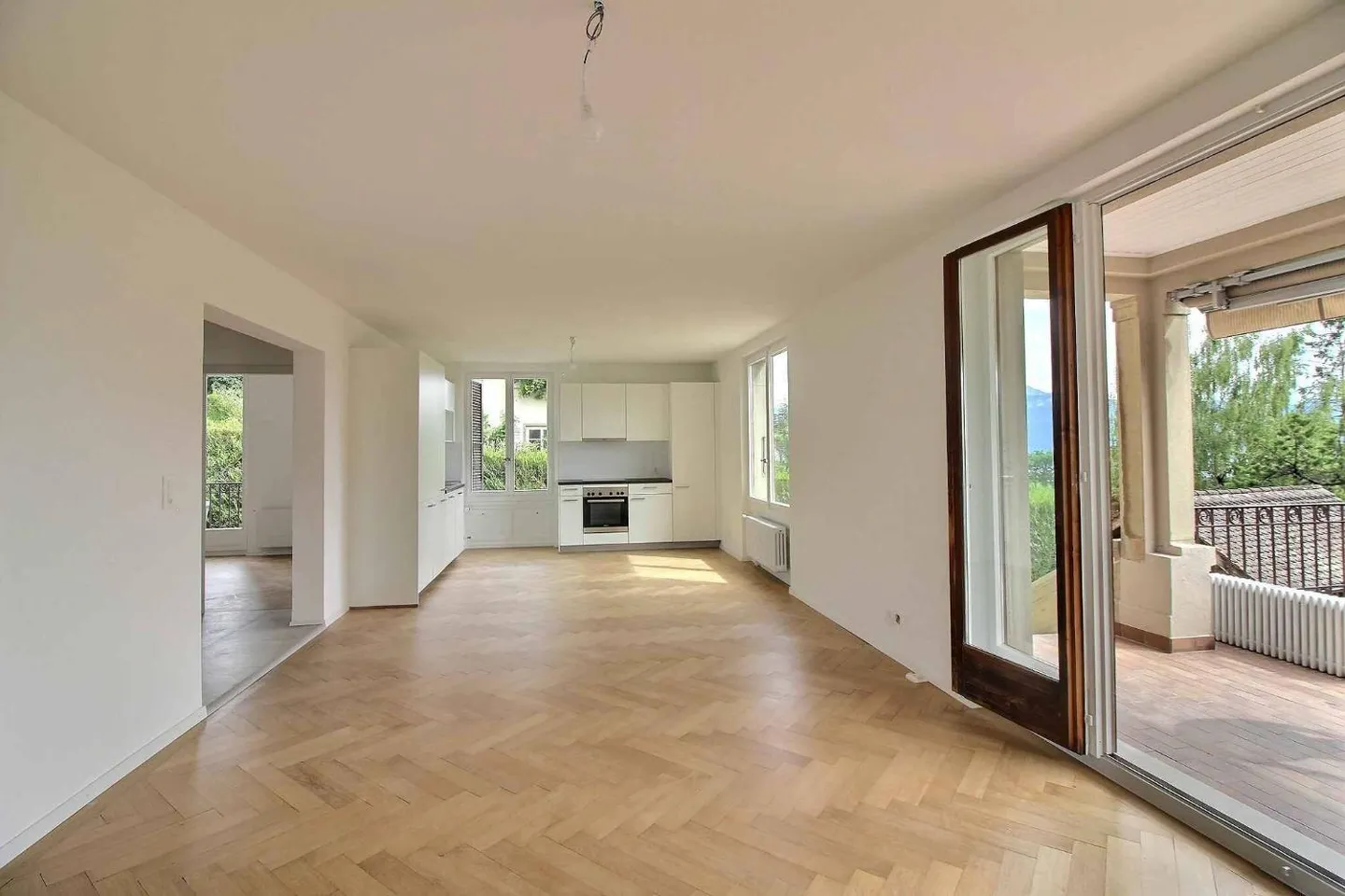 Magnifique Appartement avec Terrasse - Photo 2 sur 8