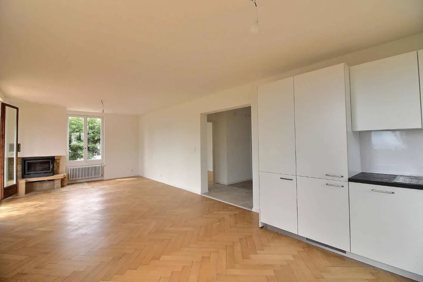 Magnifique Appartement avec Terrasse - Photo 3 sur 8