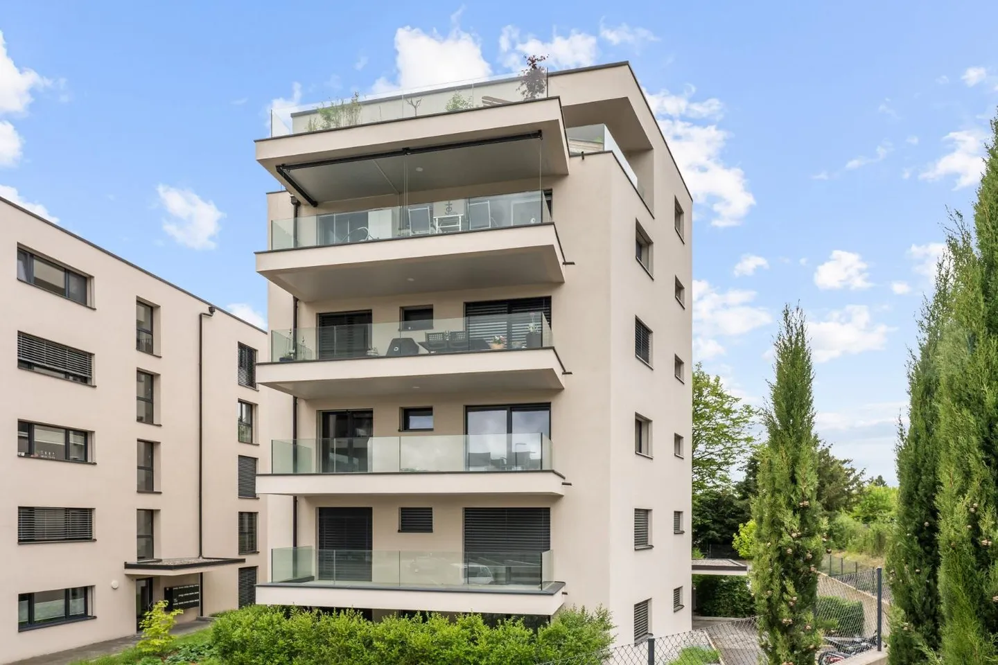 Modernes Apartment bei Fribourg - Foto 2 von 7