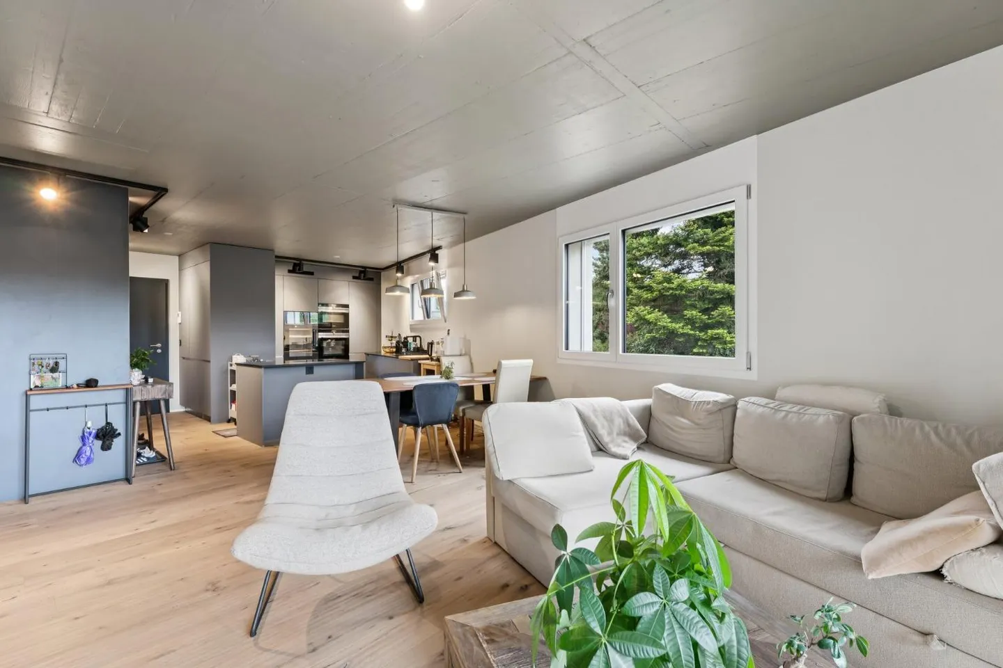 Modernes Apartment bei Fribourg - Foto 3 von 7