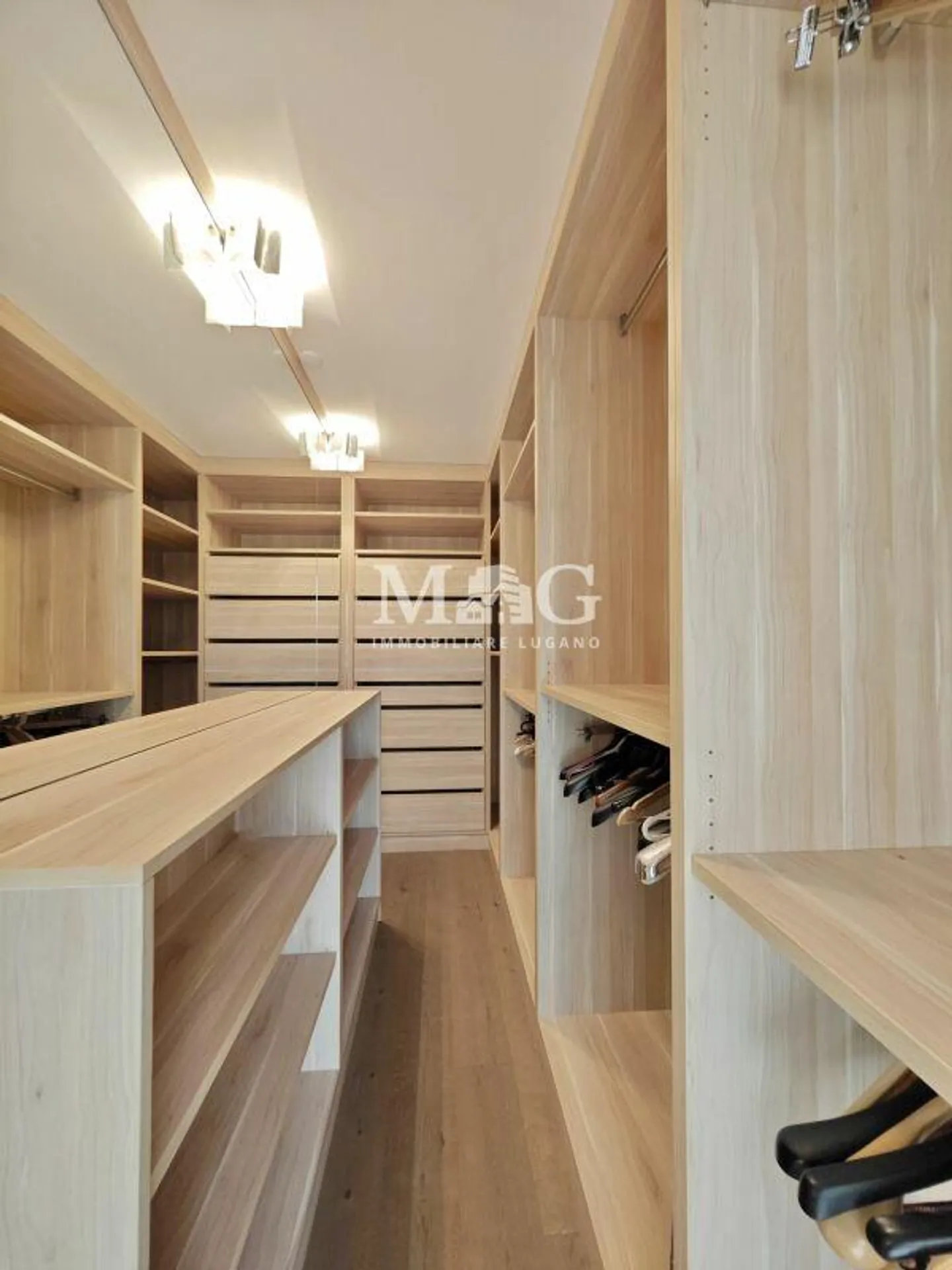 Montagnola, Collina d'Oro: Single Villa with swimming pool and lake view - Photo 8 of 21