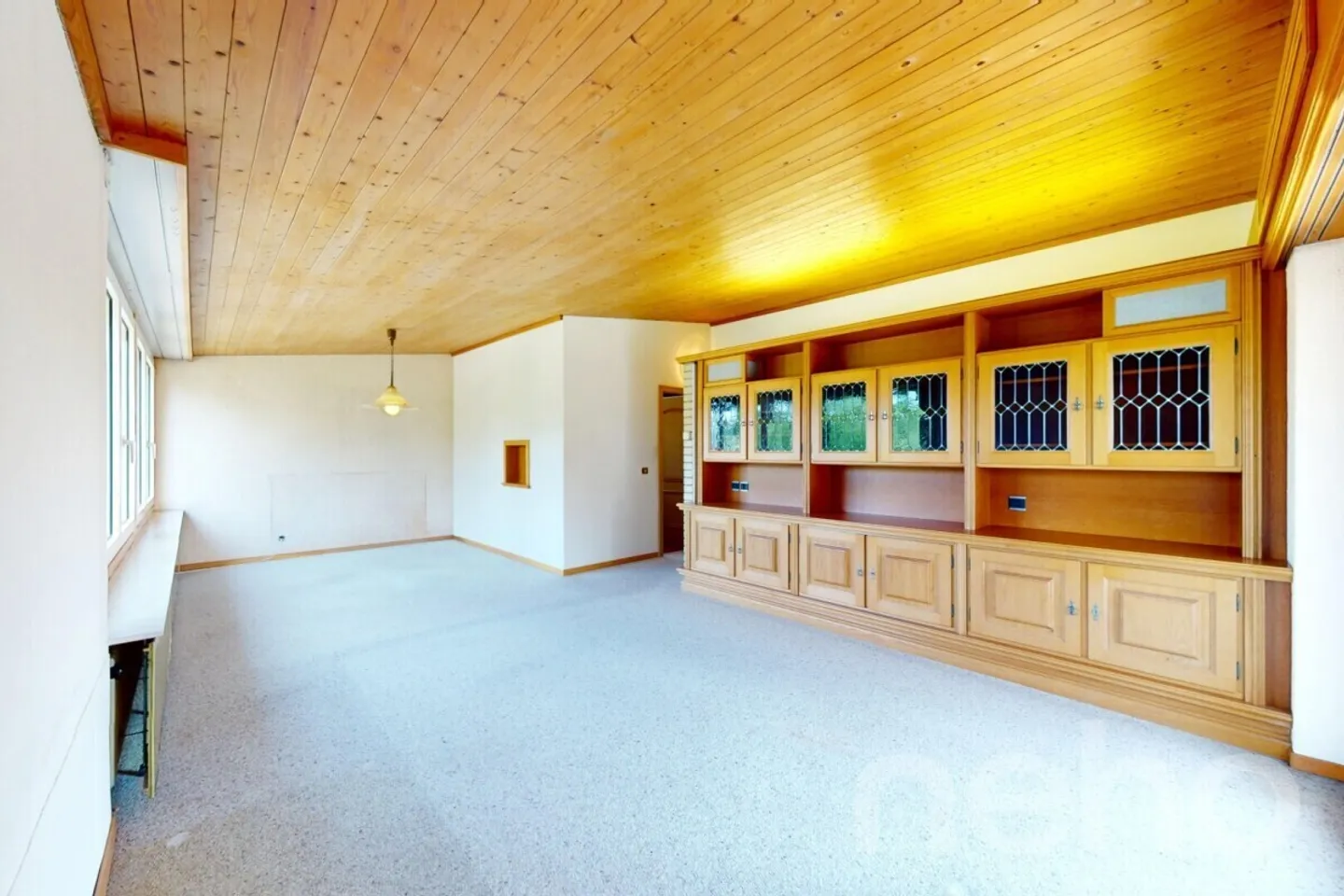 Casa unifamiliare di 4,5 stanze con potenziale di ampliamento - Foto 2 di 11