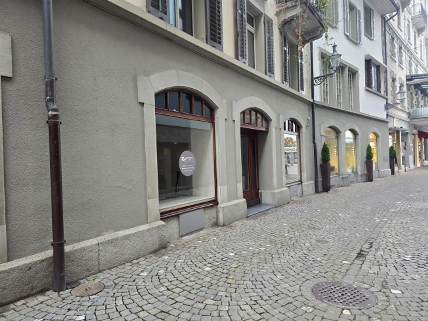 Shop for rent - Photo 5 of 5
