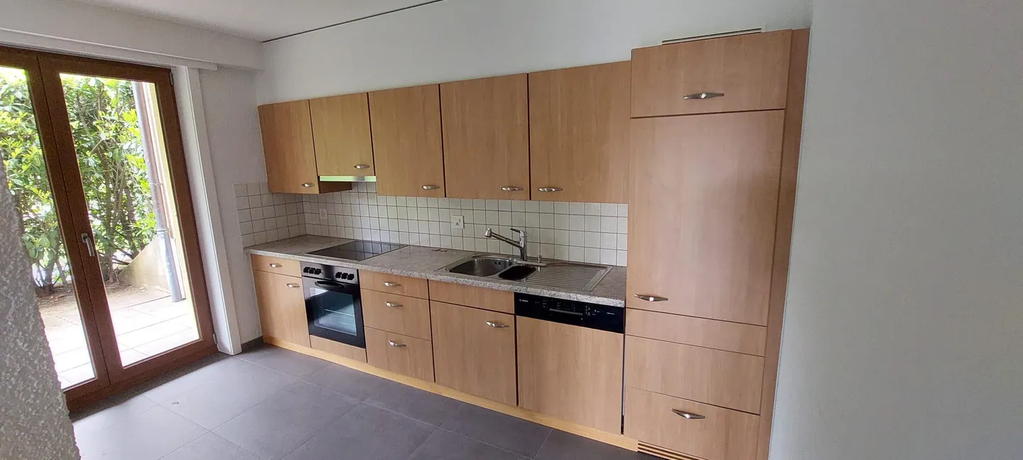 In affitto a Fresens? Magnifico appartamento familiare di 4 stanze con terrazza - Foto 3 di 9