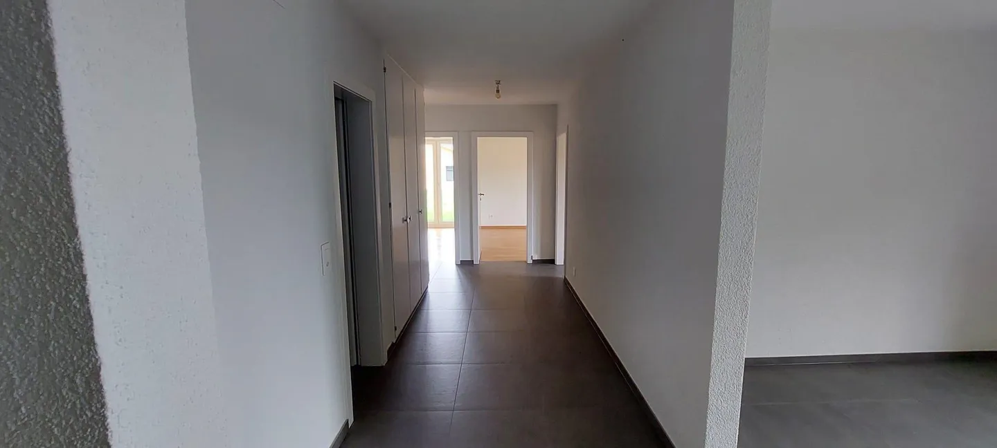 In affitto a Fresens? Magnifico appartamento familiare di 4 stanze con terrazza - Foto 4 di 9