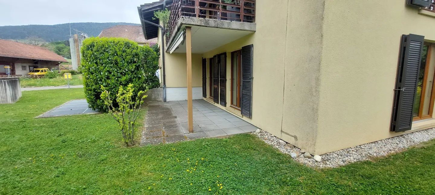 In affitto a Fresens? Magnifico appartamento familiare di 4 stanze con terrazza - Foto 9 di 9