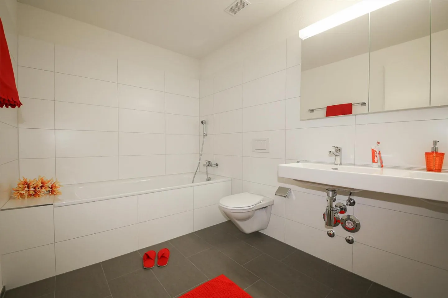 Komfortables Apartment in bester Lage - Foto 7 von 8