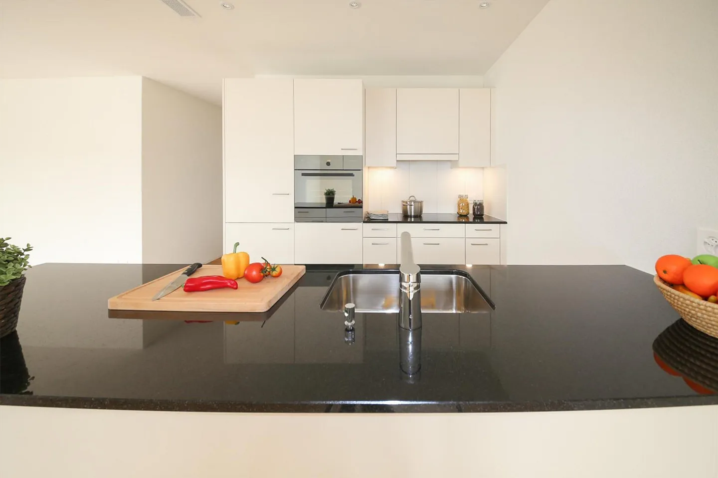Komfortables Apartment in bester Lage - Foto 3 von 8