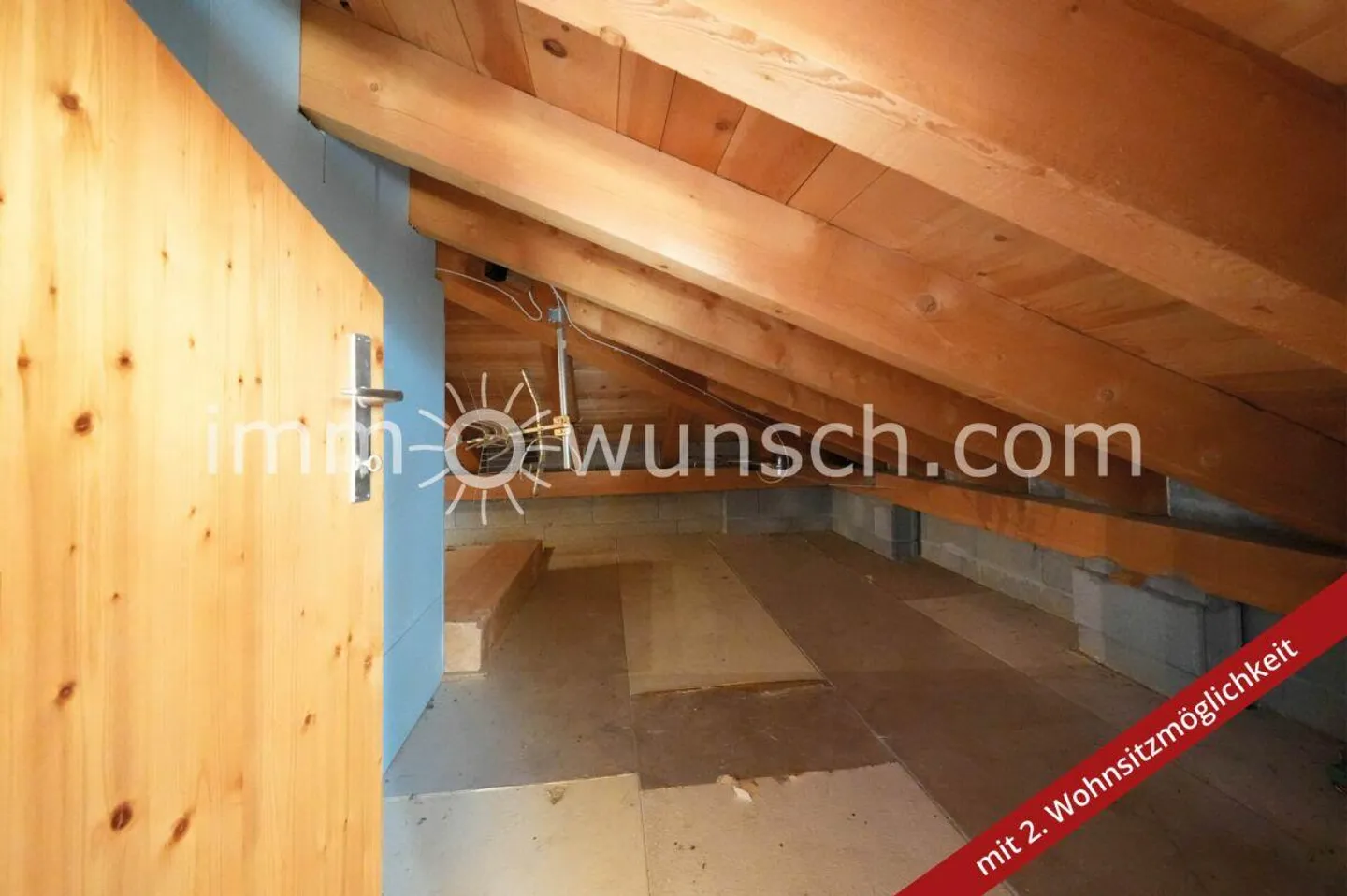 Charmante propriété de 2 ½ pièces (3 ½ pièces) en penthouse, avec possibilité de 2ème résidence - Photo 16 sur 20