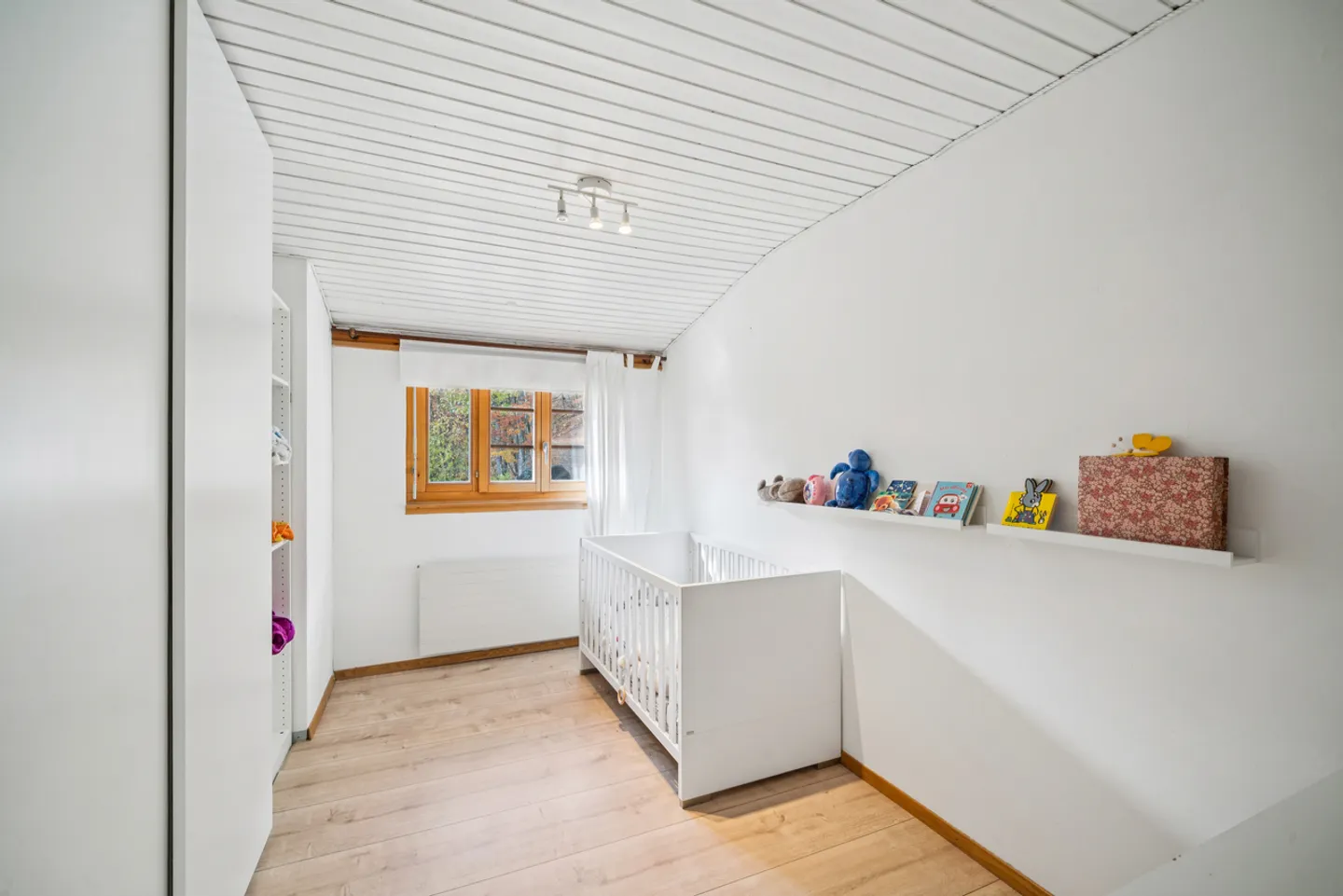 Spacieux appartement avec vue sur les Alpes - Photo 11 sur 14