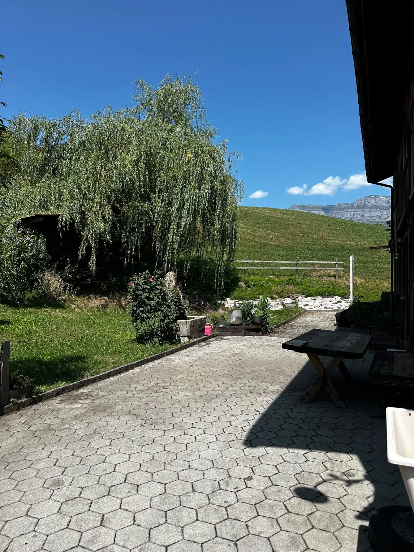 Appartamento 4 1/2 stanze in posizione idilliaca nel verde - Foto 2 di 18