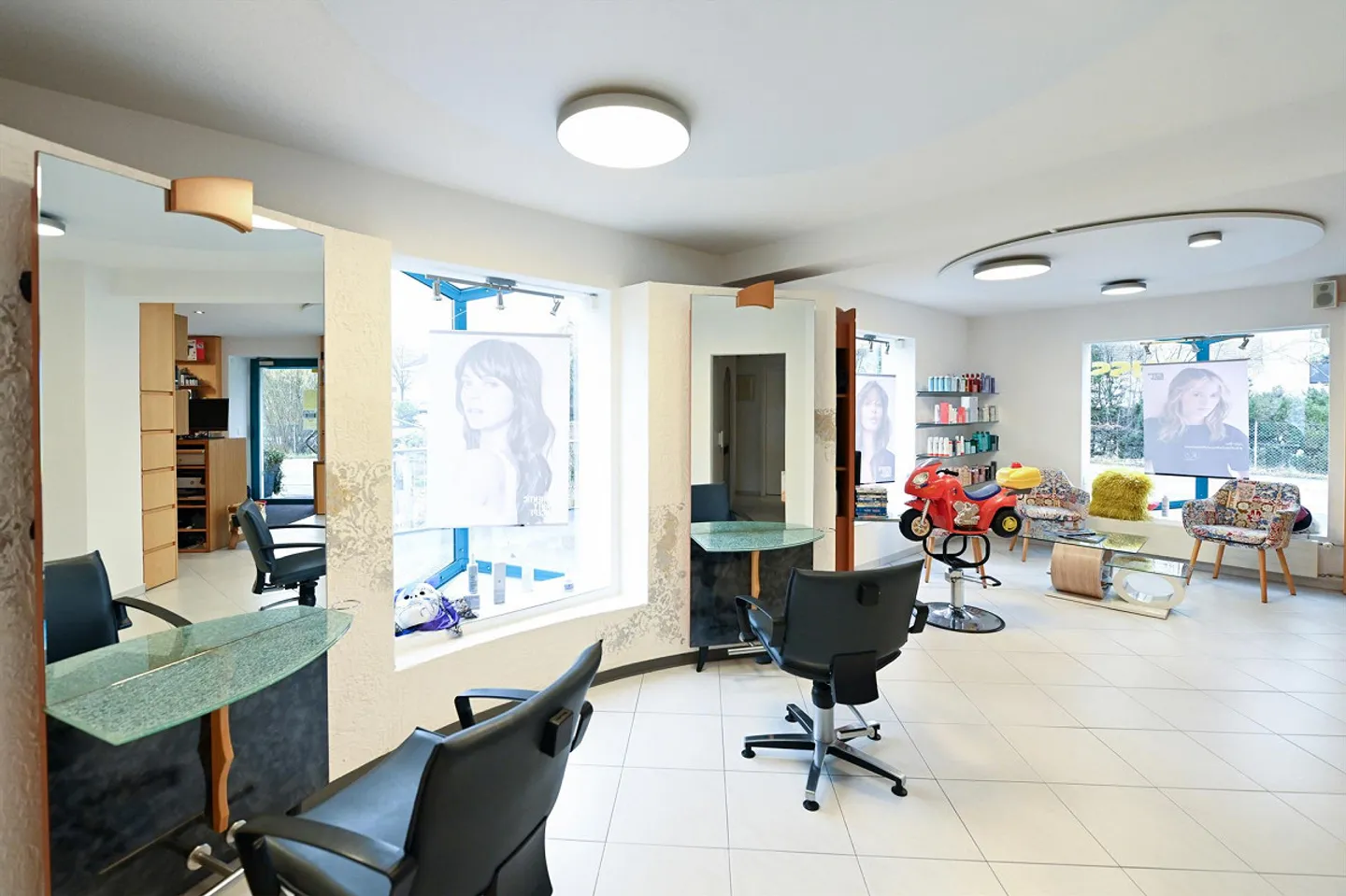 Hairdressing Business in Prime Location in Rothrist - Photo 5 of 7
