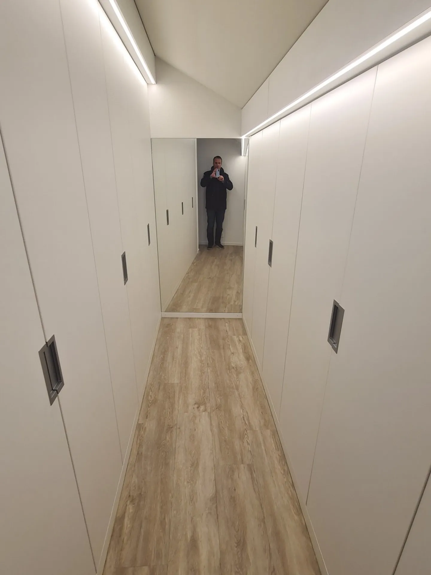 Appartamento di lusso di 3,5 locali in mansarda "oggetto raro" - Foto 22 di 43