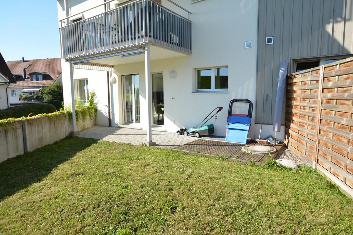 Beautiful 3.5 Room Garden Apartment - Photo 3 of 13