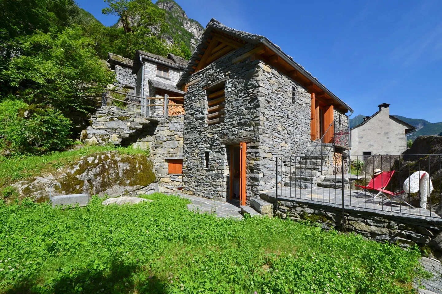 Charmante maison en pierre au milieu de la verdure - Photo 22 sur 38