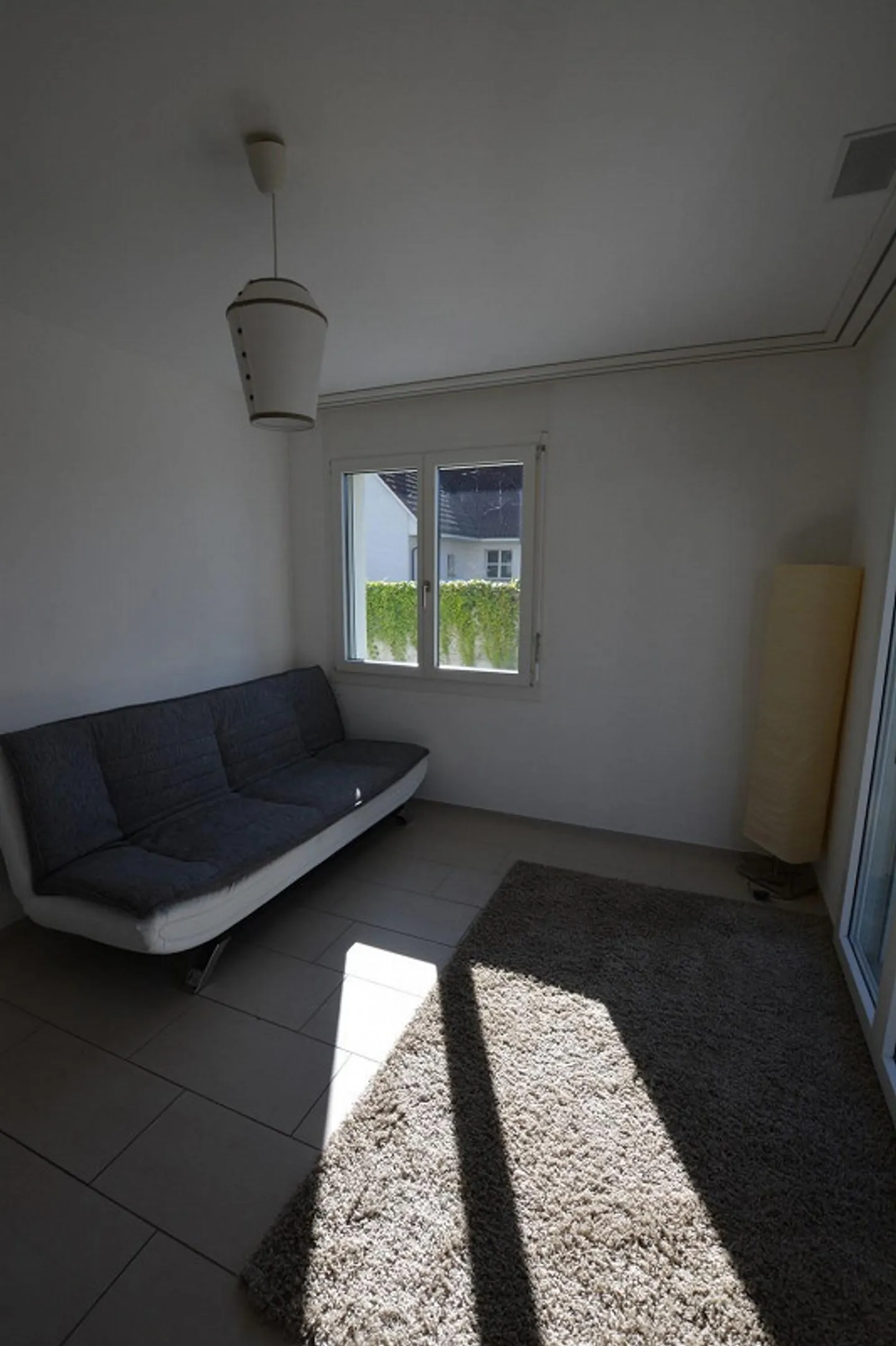 Beautiful 3.5 Room Garden Apartment - Photo 7 of 13