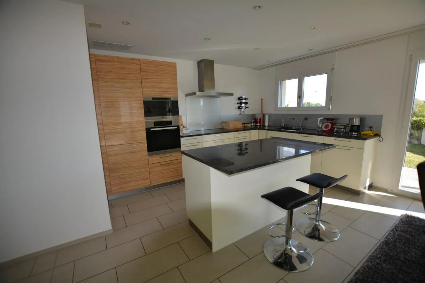 Beautiful 3.5 Room Garden Apartment - Photo 8 of 13