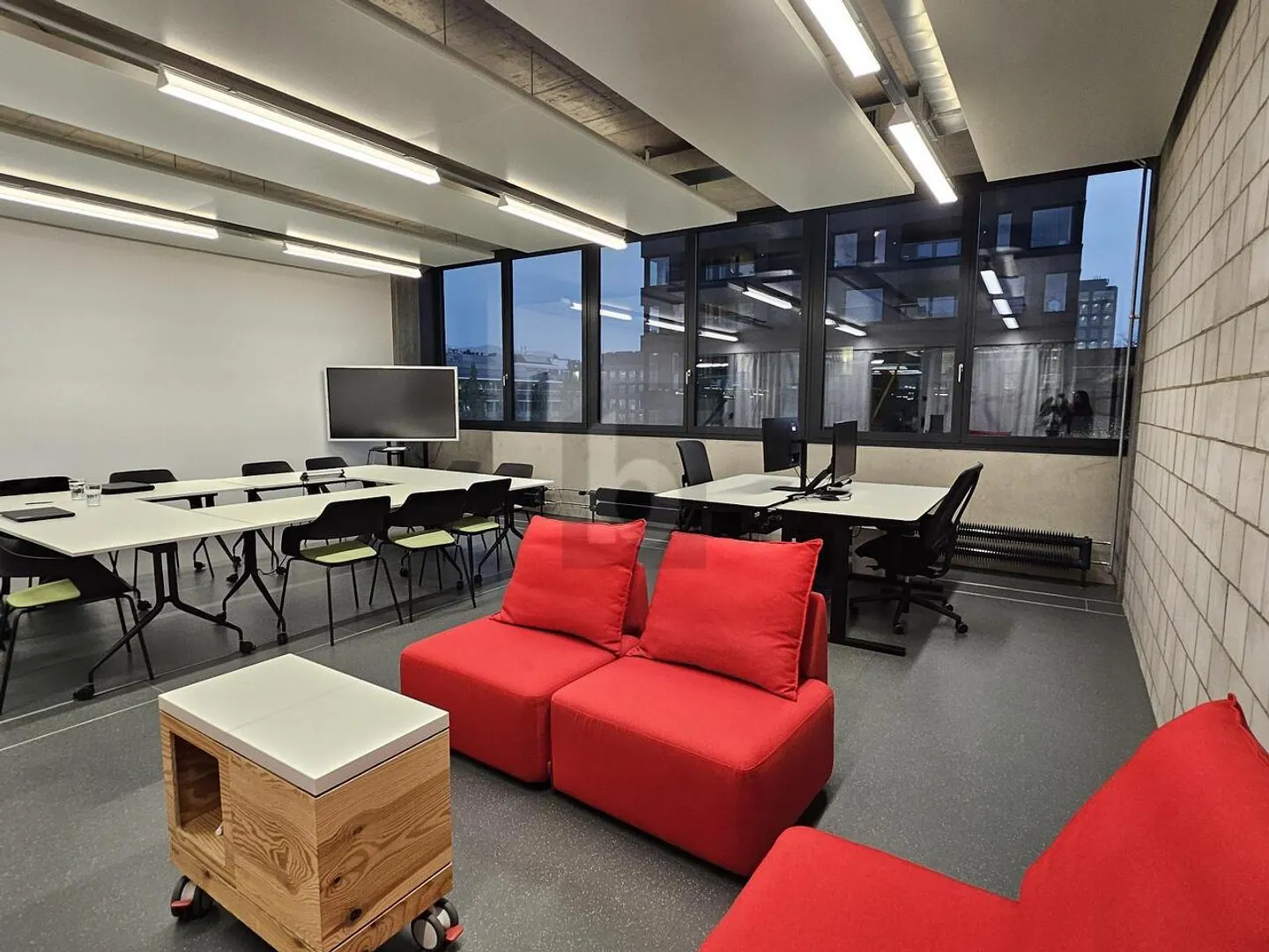 Modernes Büro in Zürich - Foto 4 von 6