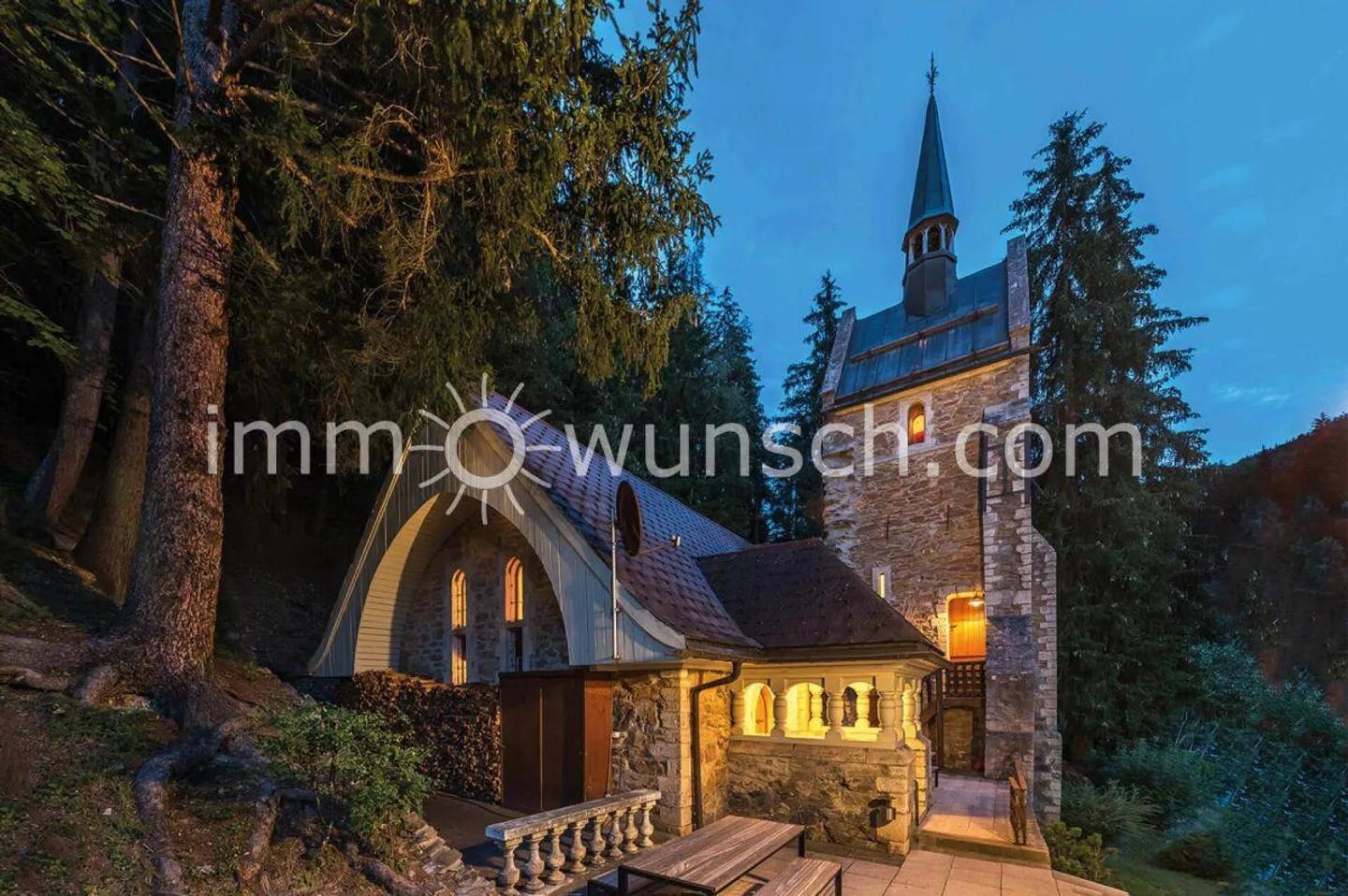 «Nichtalltägliche Kauf-Chance Historische «englische Kirche»» - Foto 3 von 13