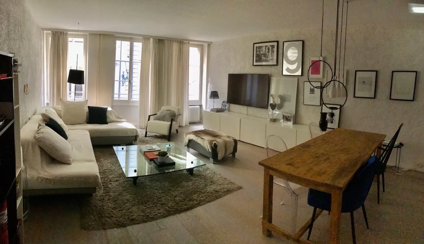 Apartment for rent - Photo 2 of 7