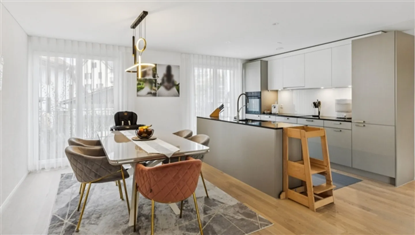 «Elegantes Wohnen im Grünen 4.5-Zimmerwohnung in Künten» - Foto 6 von 13