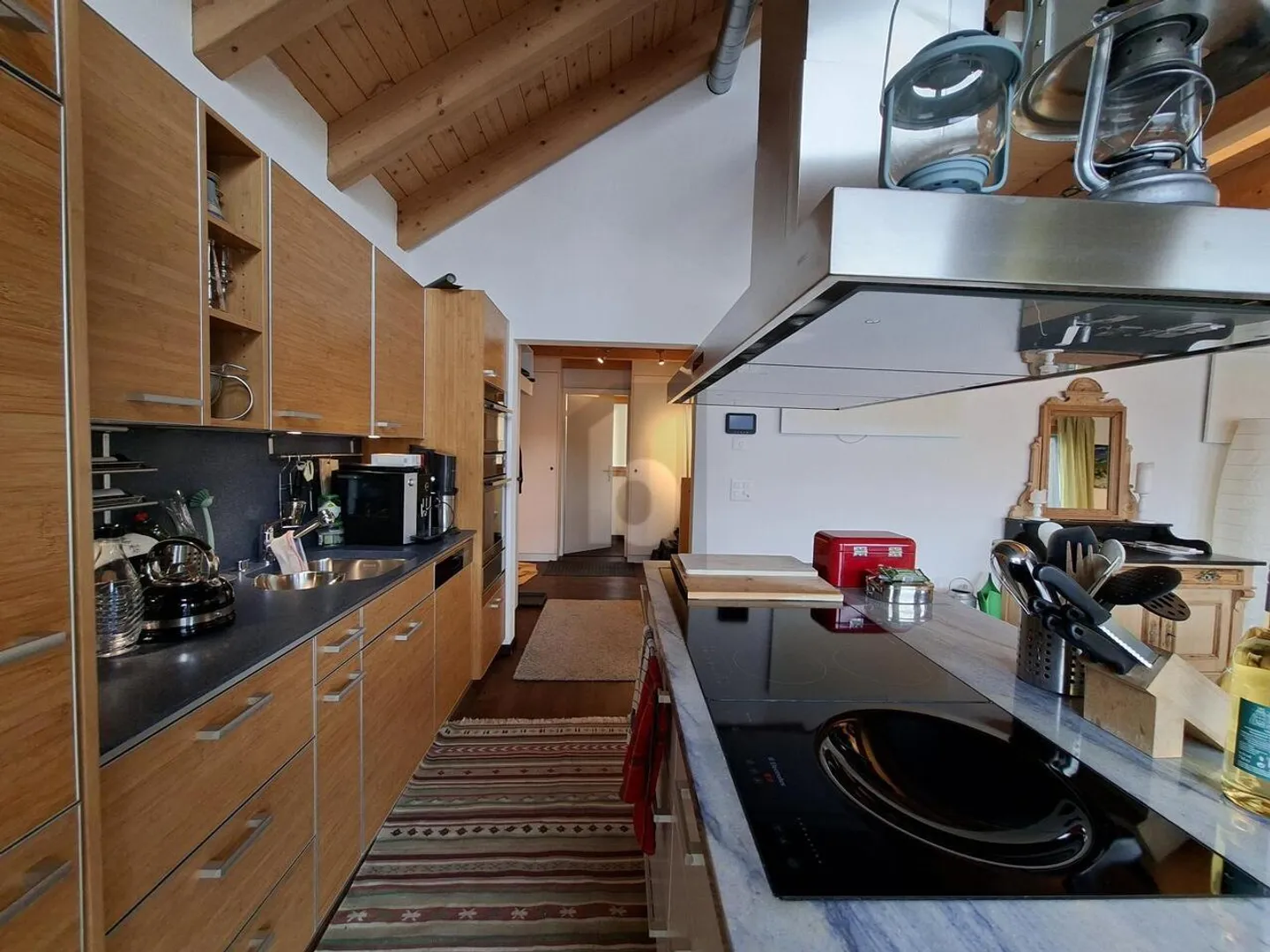 MAISONETTE CON VISTA LAGO E CUCINA WOW - Foto 4 di 6