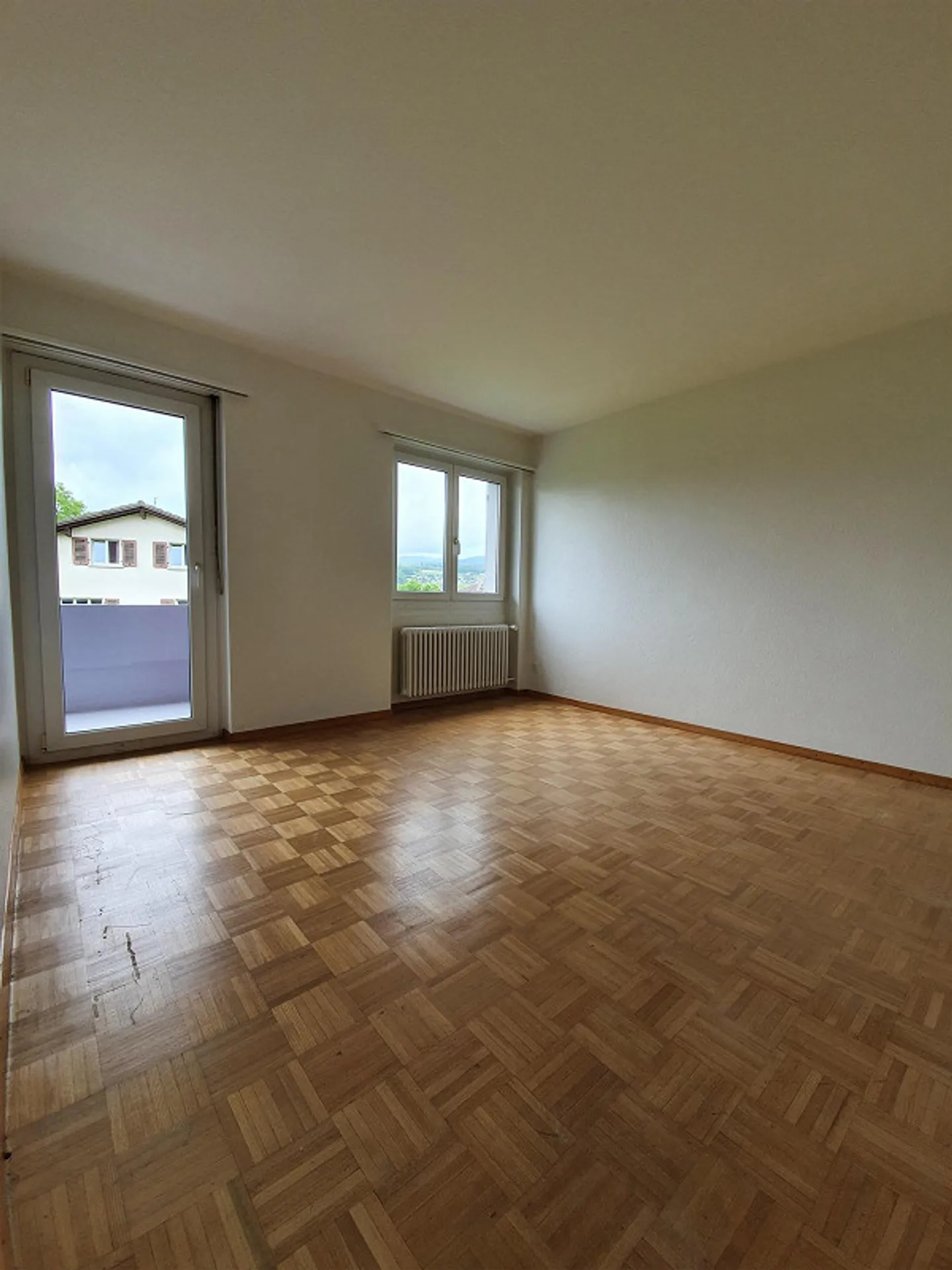 Cozy 2.5-room apartment on the raised ground floor - Photo 4 of 7